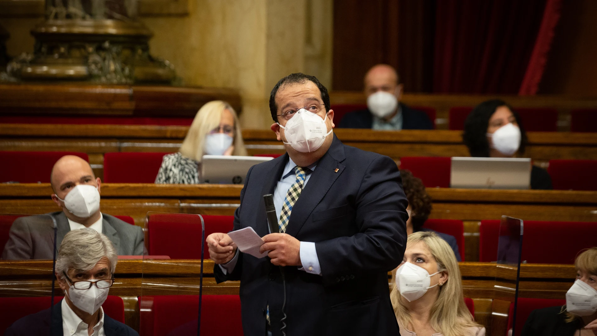 El conseller de Interior de la Generalitat, Joan Ignasi Elena, en el pleno del Parlament del 2 de junio de 2021.DAVID ZORRAKINO - EUROPA PRESS02/06/2021