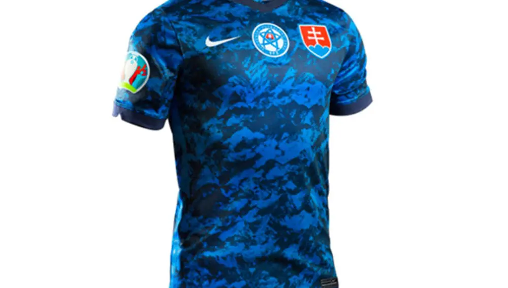 Segunda camiseta de Eslovaquia para la Eurocopa 2020.