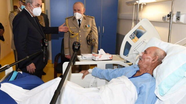 Tras regresar a Argel el pasado 2 de junio, el presidente argelino, Abdelmadjid Tebboune, visitó a Ghali en el hospital donde fue ingresado