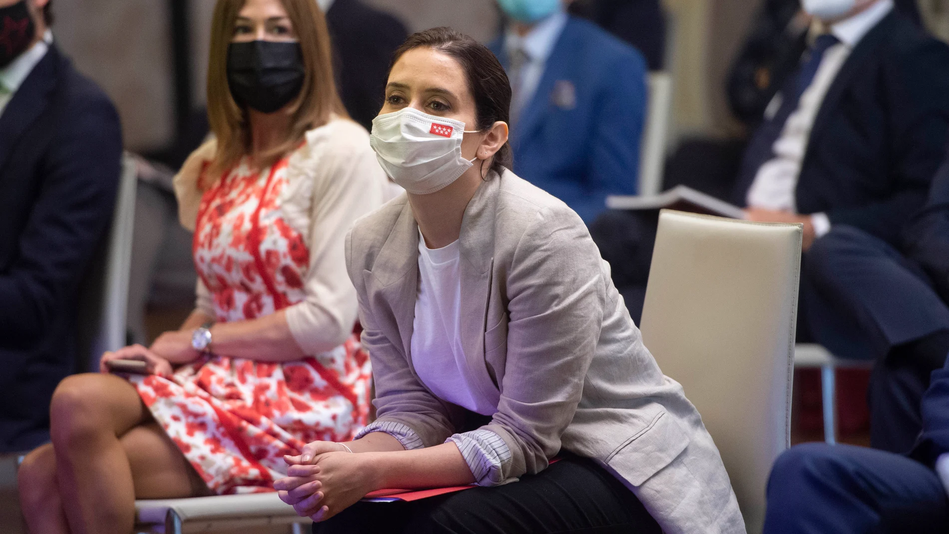 La presidenta en funciones de la Comunidad de Madrid, Isabel Díaz Ayuso, durante el acto de clausura del VII Foro Guadarrama en el Hotel Meliá Castilla