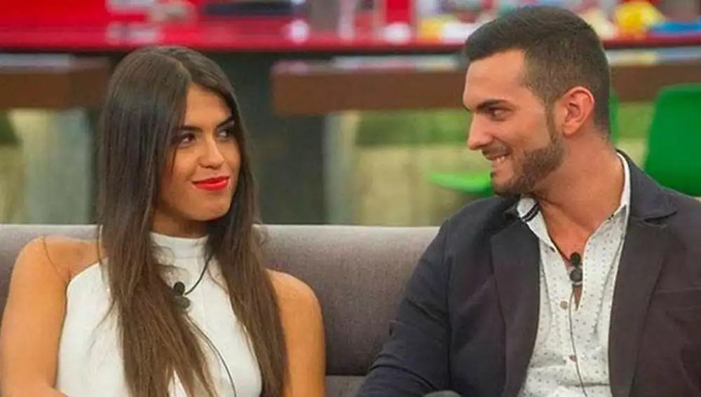 Sofía Suescun y Suso Álvarez en GH 16