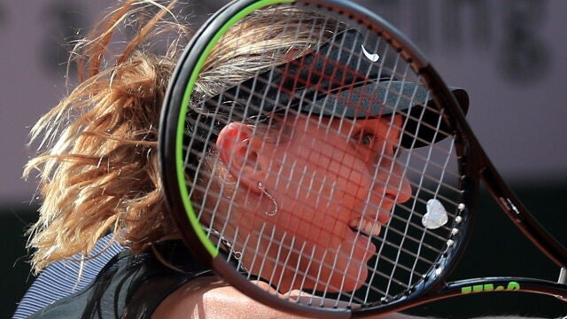 Paula Badosa, durante su partido de octavos de final de Roland Garros contra la checa Vondrousova