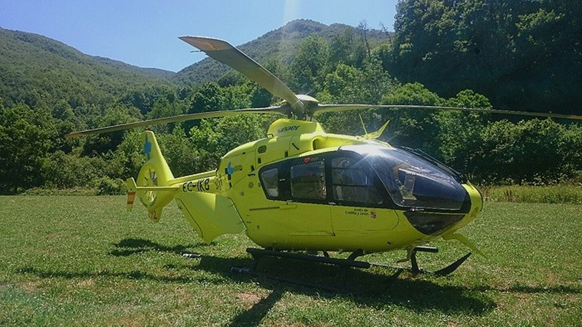 Helicóptero medicalizado de la Junta de Castilla y León