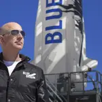  Bezos viajará al espacio con su hermano el 20 de julio