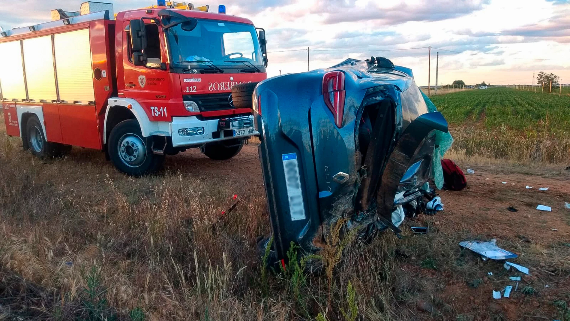 Accidente de tráfico en Cazanuecos (León) en el que han fallecido dos personas