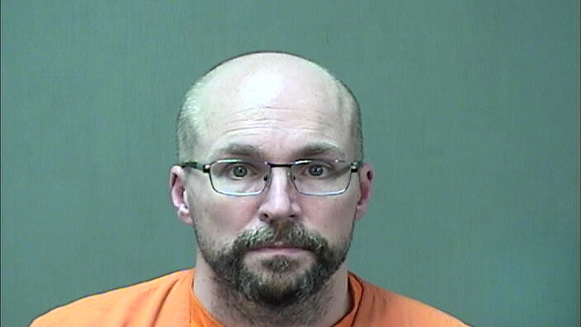 Steven Brandenburg, el ex farmacéutico en Wisconsin que arruinó intencionalmente más de 500 dosis de la vacuna contra la Covid-19 (Ozaukee County Sheriff via AP, File)