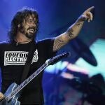 Dave Grohl durante su actuación en Rock In Rio Brasil