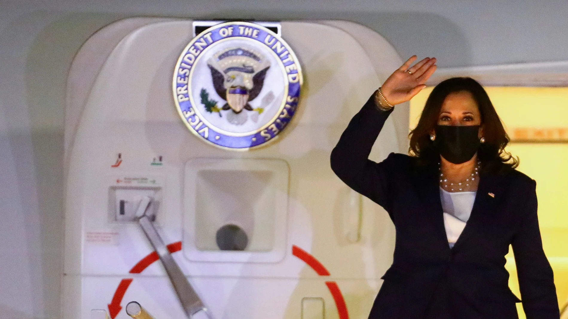 U.S. Vice President Kamala Harris disembarks from Air Force Two as she arrives at Benito Juarez International airport in Mexico City, for her first international trip as Vice President to Guatemala and Mexico, in Mexico June 7, 2021. REUTERS/Edgard Garrido TPX IMAGES OF THE DAY