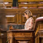 La diputada del PP, Isabel Borrego, interviene en una sesión plenaria en el Congreso de los Diputados, a 8 de junio de 2021