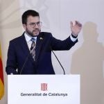 El president Pere Aragonès durante el acto en que el grupo de expertos creado por la Generalitat para diseñar la Cataluña de 2022