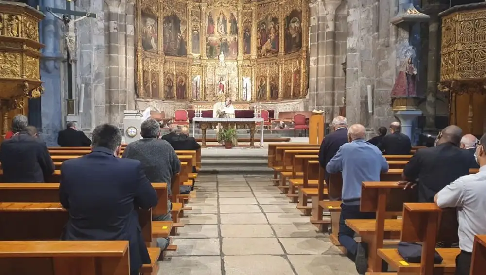 Acto de homenaje a Monseñor García Burillo