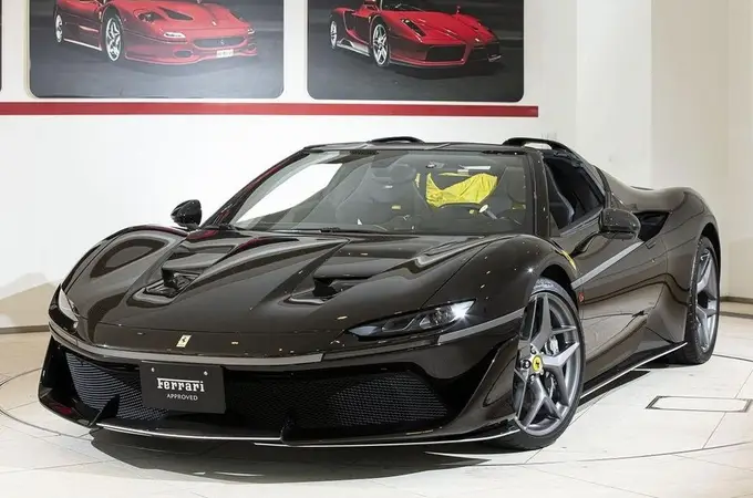 Un rarísimo Ferrari J50 aparece en venta por casi 3 millones de euros