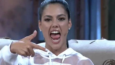 La actriz porno Apolonia Lapiedra fue entrevistada en 'La Resistencia' por David Broncano.