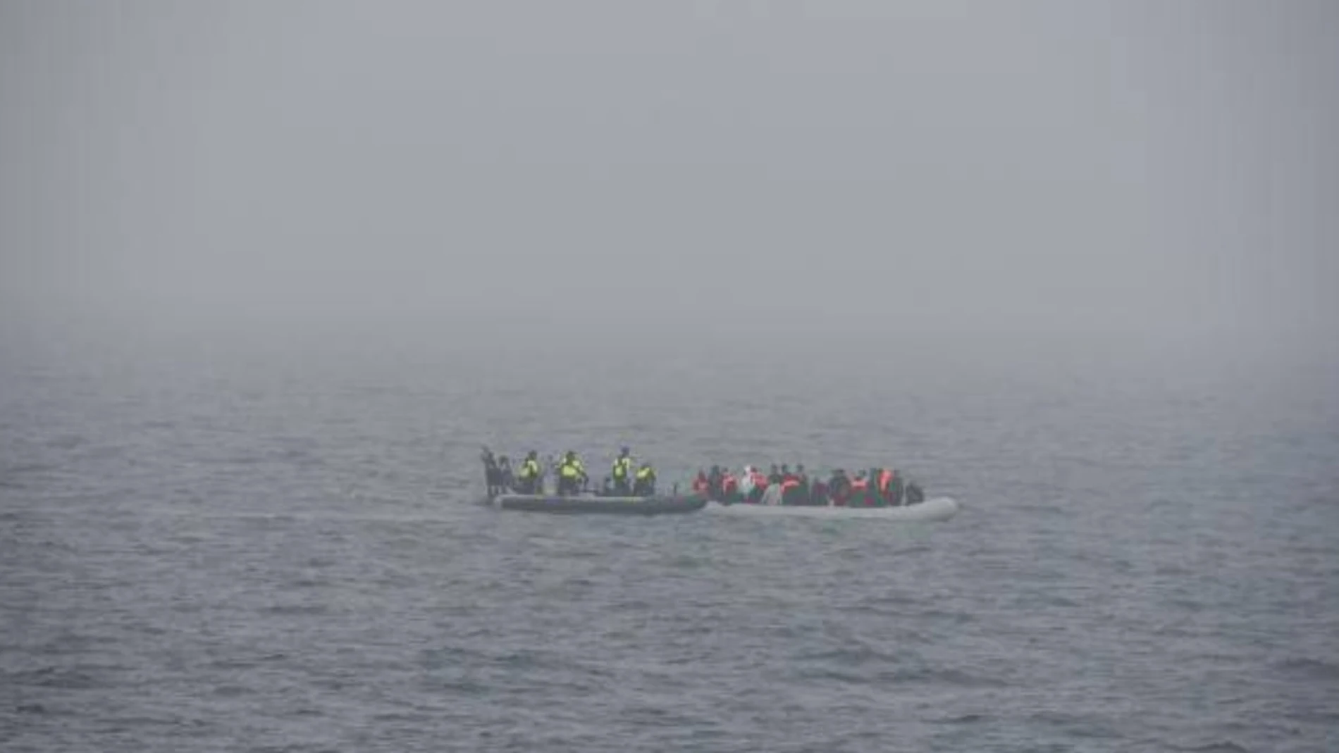 Rescate de migrantes en el Canal de la ManchaGENDARMERÍA NACIONAL FRANCESA18/06/2021