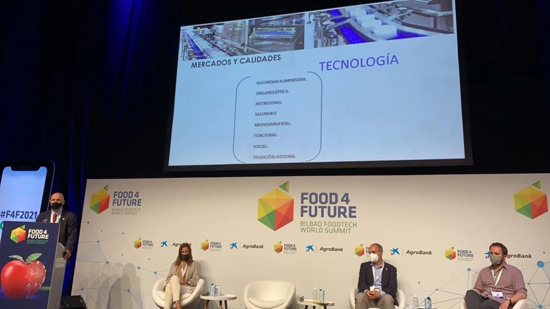 Jorge Llorente durante la participación en este foro