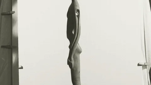 Escultura de Martín Chirino