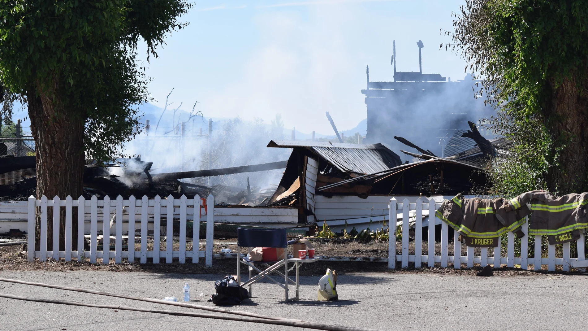 Los bomberos han apagado el fuego en la Iglesia del Sagrado Corazón Penticton Indian Reserve, cerca de Penticton, en la Columbia Británica
