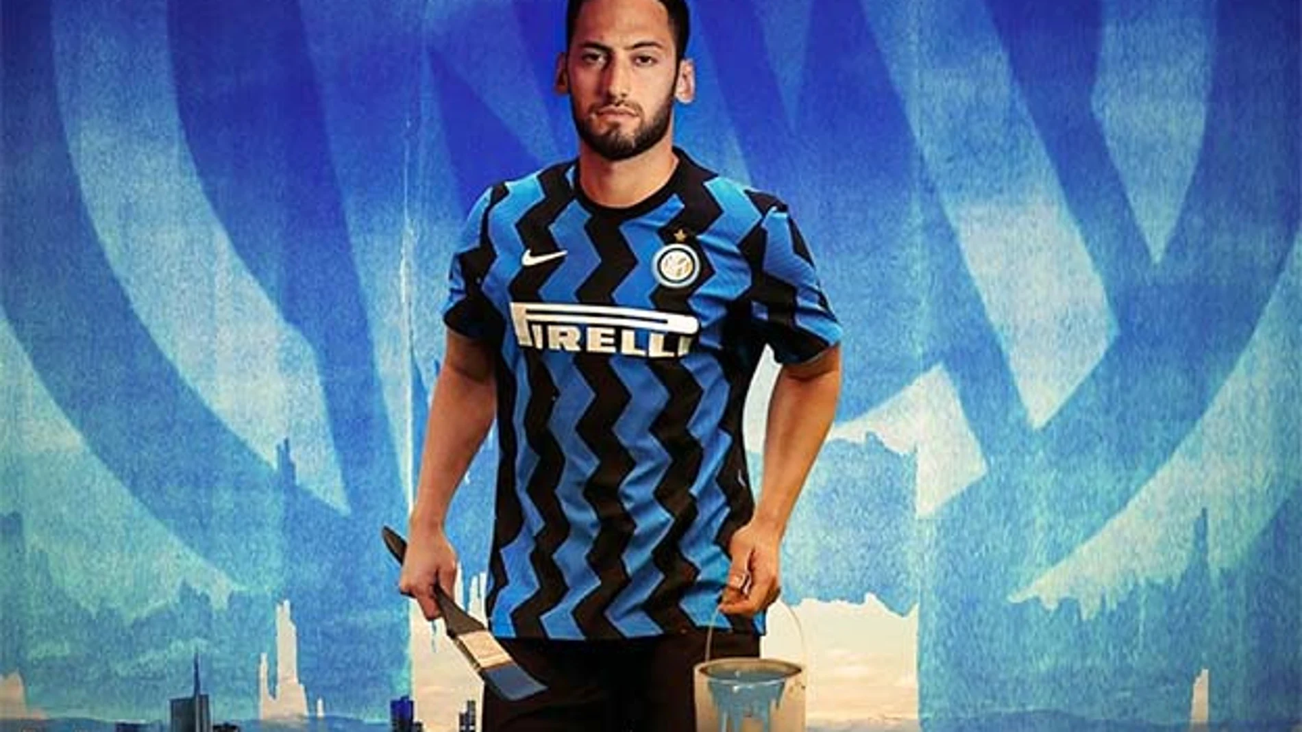 Hakan Çalhanoglu, nuevo jugador del Inter.