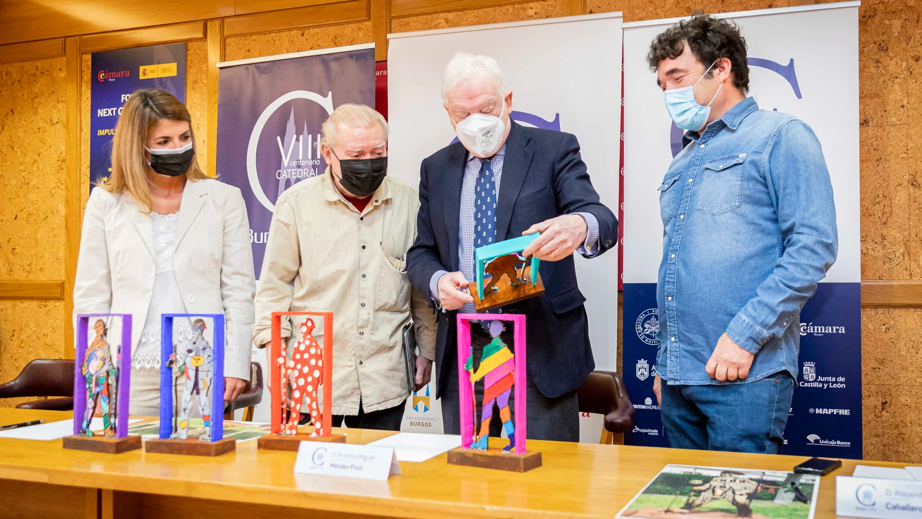 De izqda. a dcha.: Piluca Gil, Cristino Díez, Antonio Miguel Méndez Pozo y Alejandro Caballero