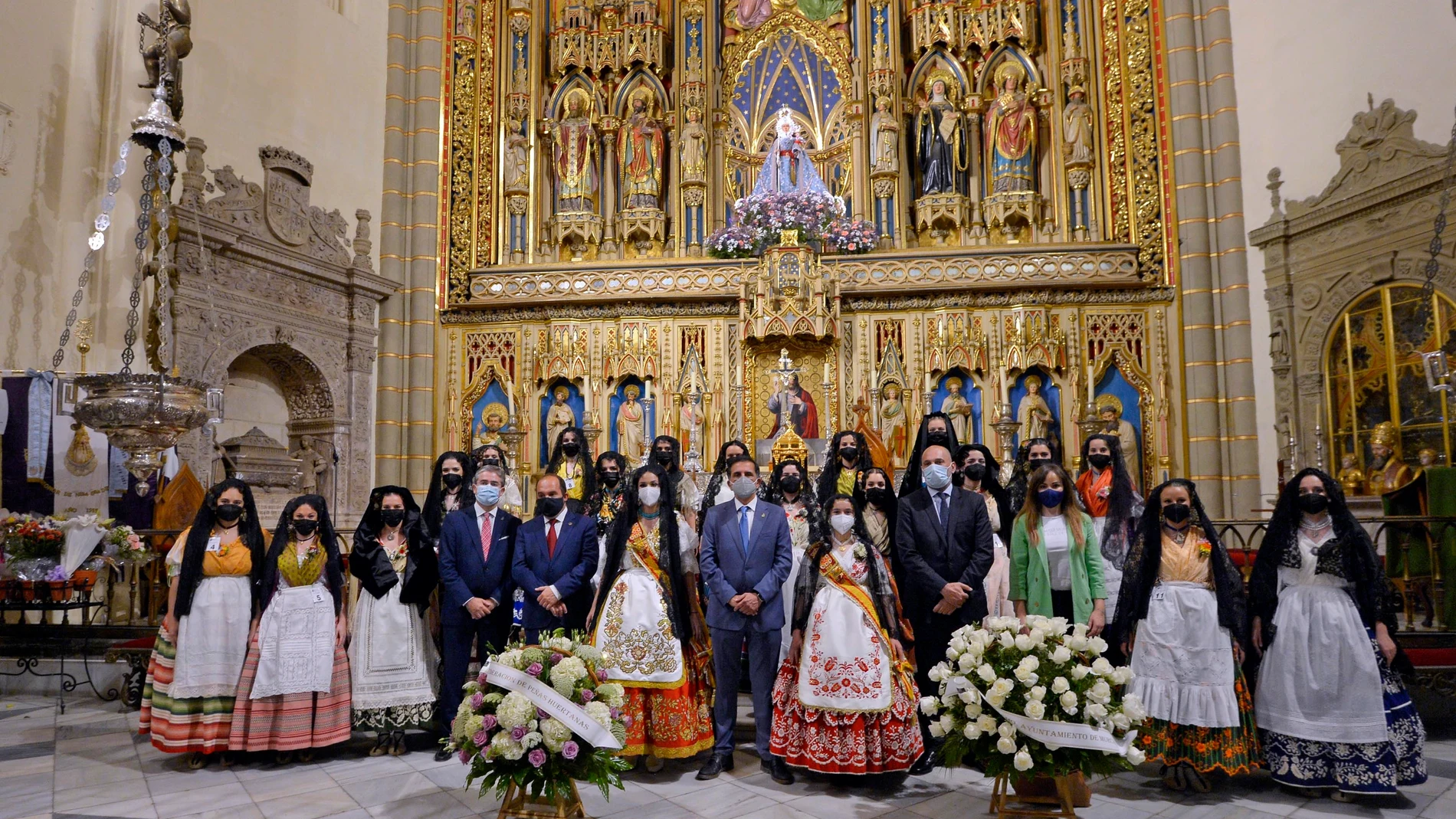 El alcalde Jose Antonio Serrano preside la recepción de las candidatas a Reina de la Huerta