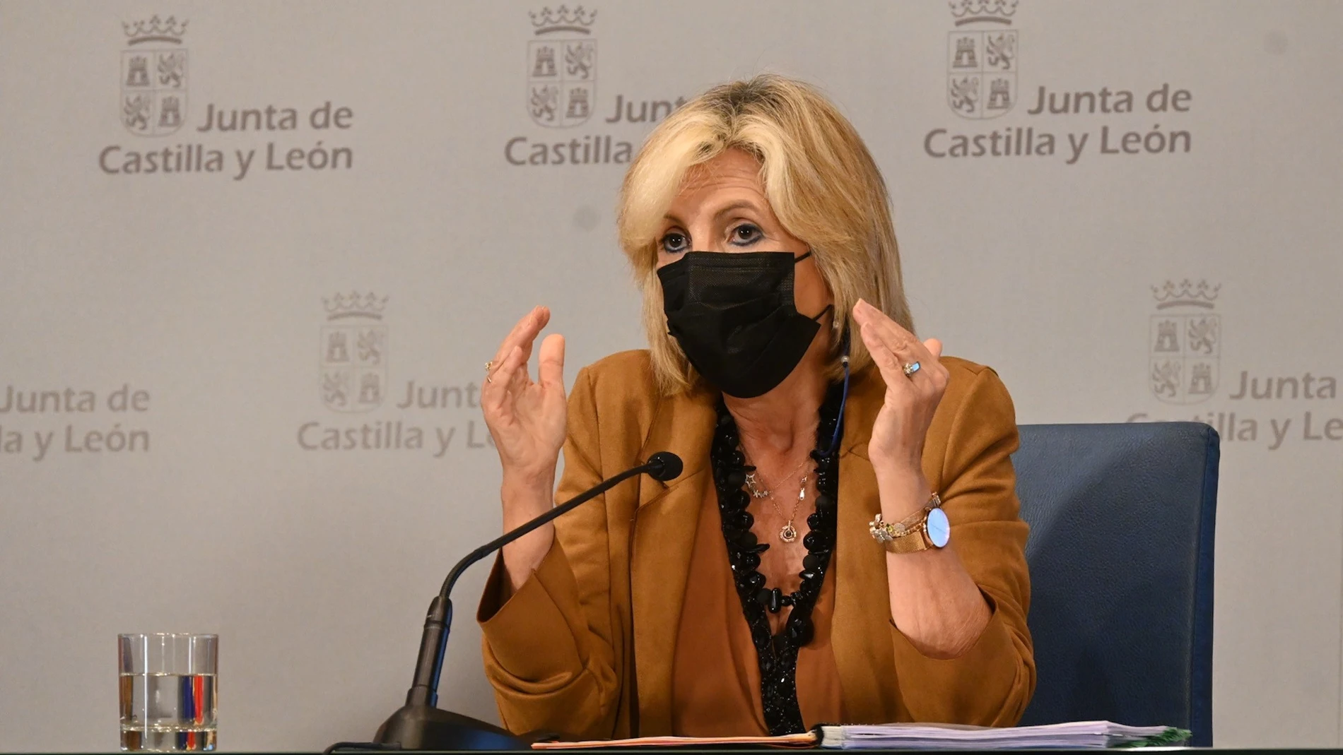 La consejera de Sanidad, Verónica Casado, durante la rueda de prensa posterior al Consejo de Gobierno