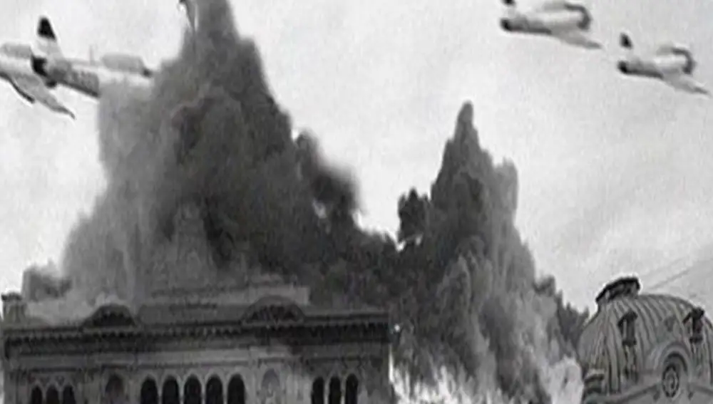 Bombardeo sobre la Casa Rosa en Buenos Aires en 1955
