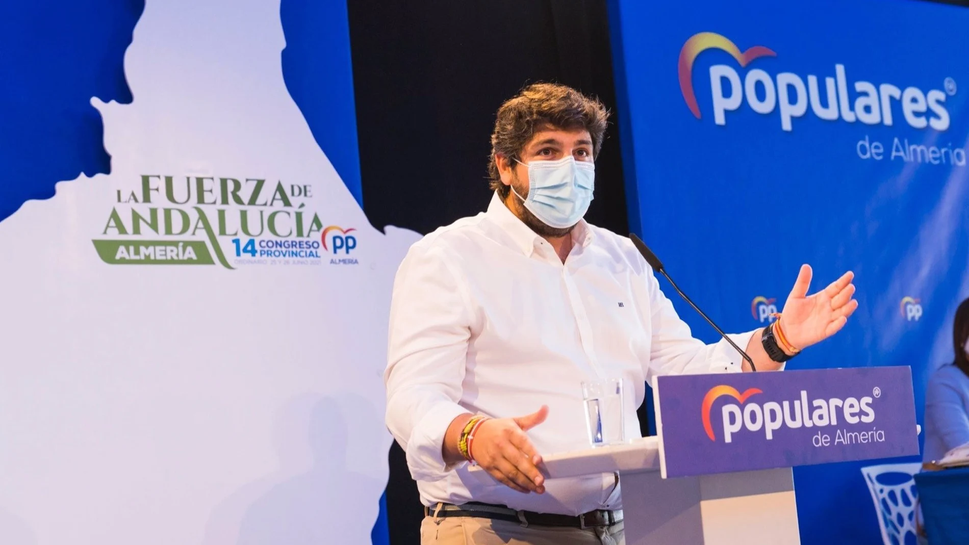 El presidente de la Región de Murcia, hoy en el Congreso del PP celebrado en Almería