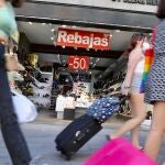 Recomendaciones para afrontar unas rebajas de verano con todas las garantías