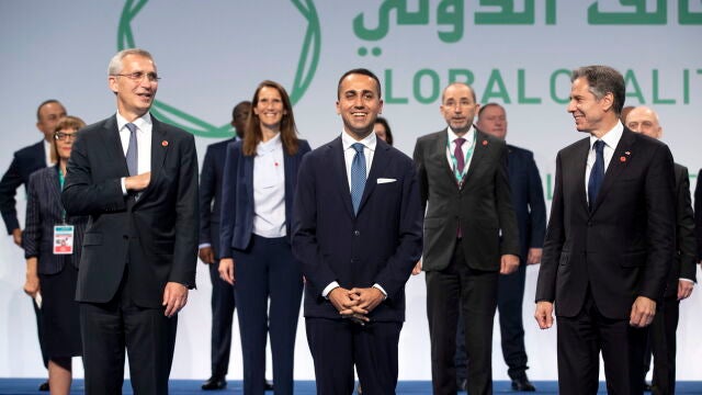 El secretario general de la OTAN, Jens Stoltenberg, el ministro de Exteriores italiano, Luigi Di Maio, y su homólogo estadounidense Antony Blinken, en Roma