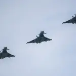  Reino Unido despliega cazas de combate al detectar cuatro bombarderos rusos cerca de su espacio aéreo