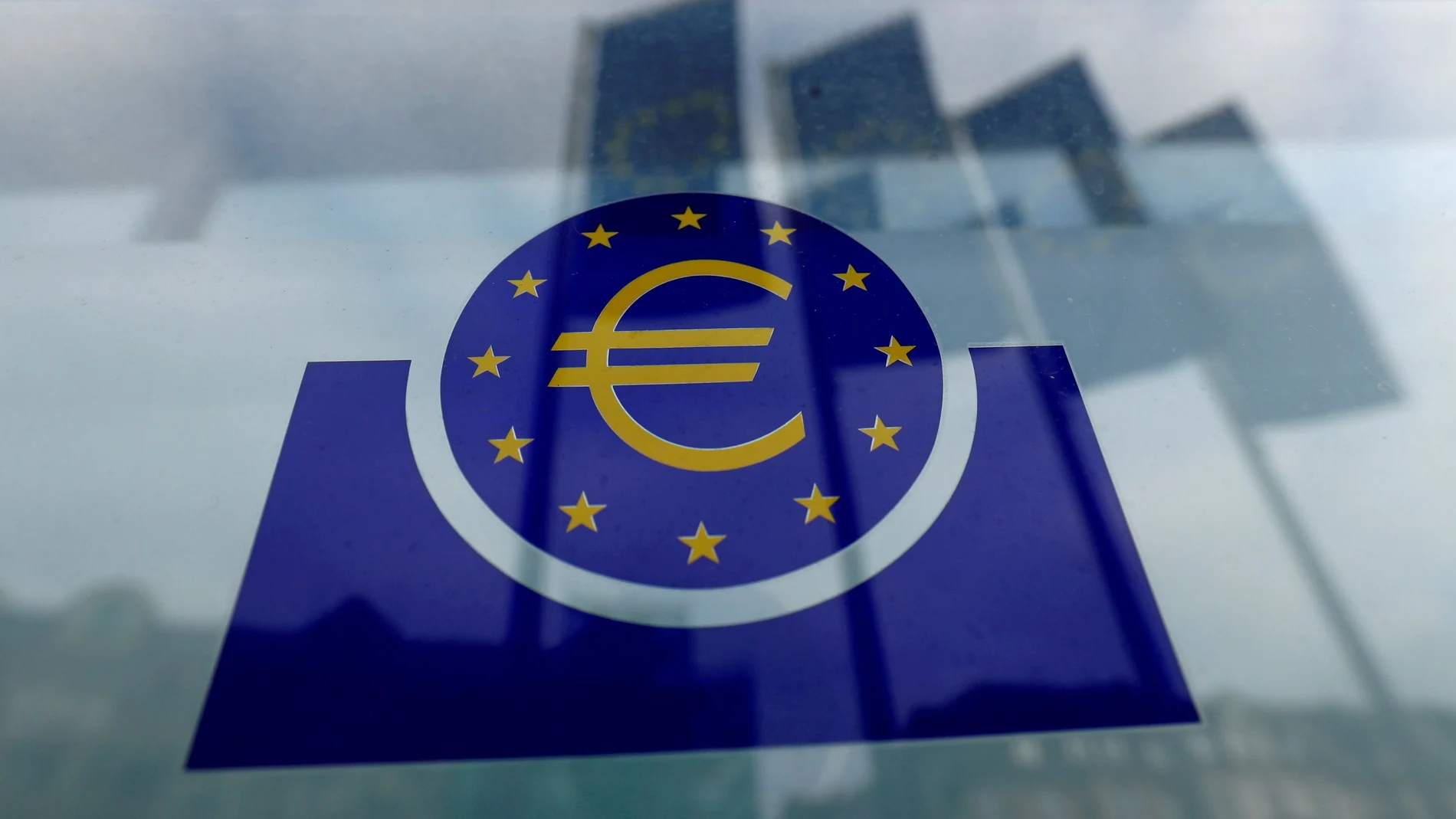 Logo del Banco Central Europeo en Fráncfort