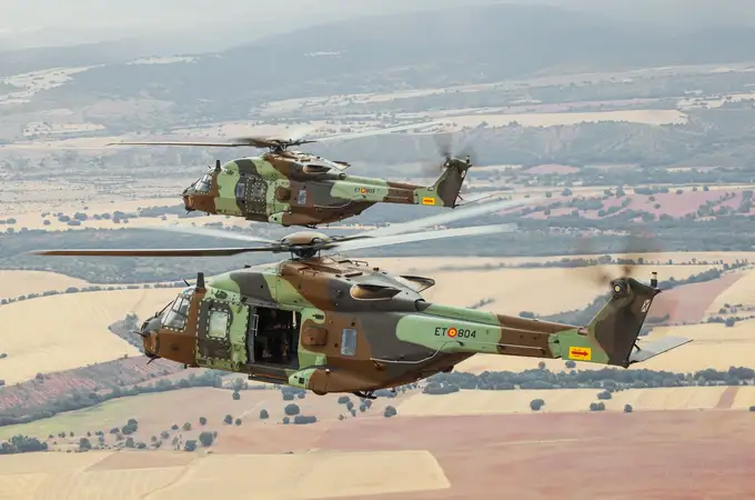 Cuántos helicópteros tienen las fuerzas armadas españolas y de qué modelos son