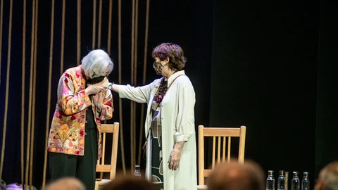 Núria Espert y Julieta Serrano en el Palacio de los Villarreal, Almagro