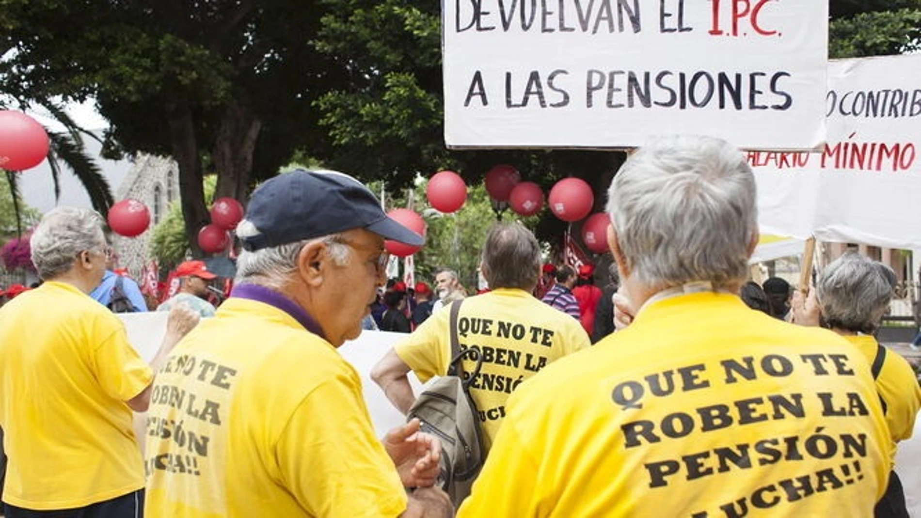 Grupo de pensionistas en una de las manifestaciones del colectivo