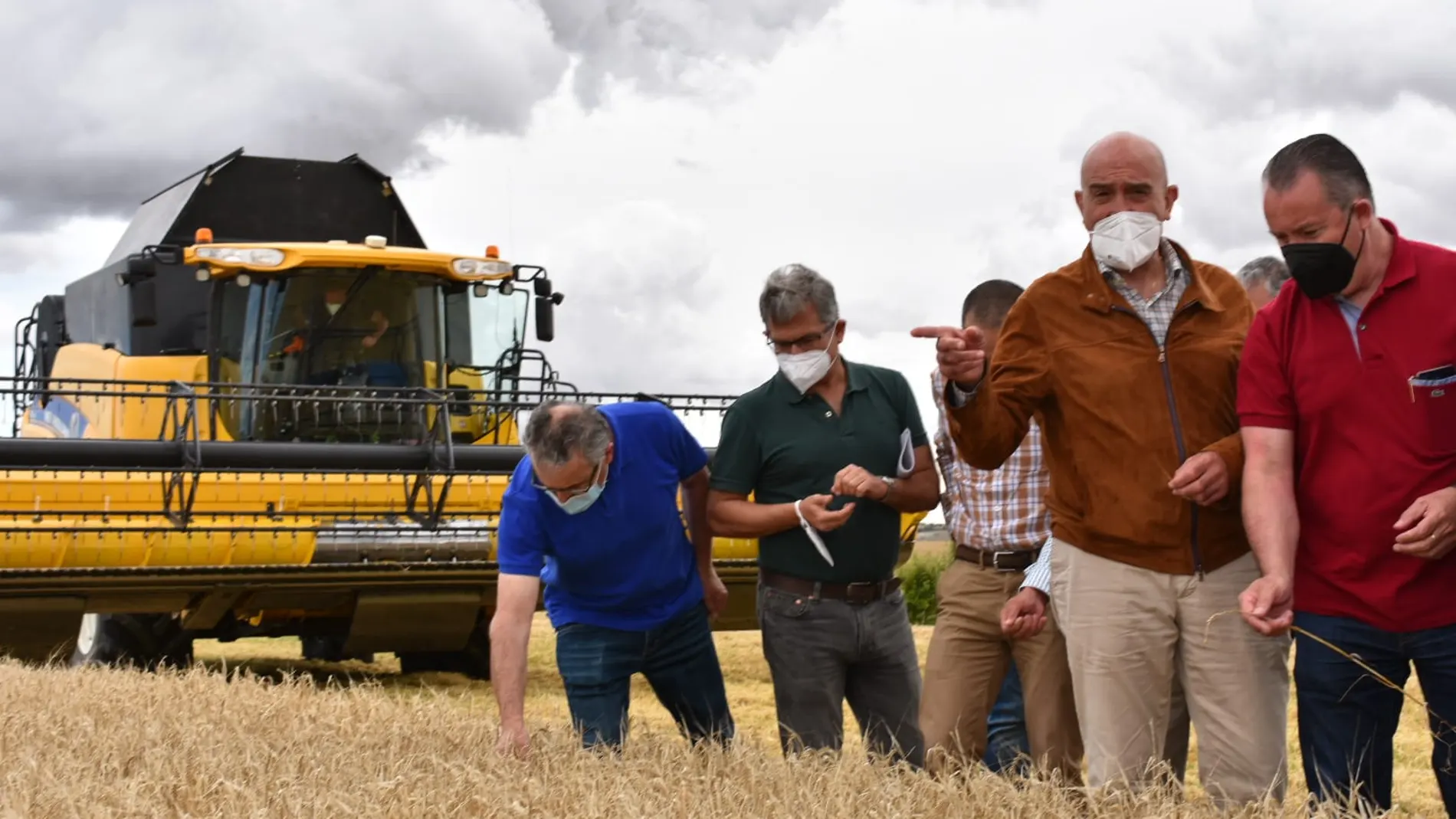 El consejero de Agricultura, Ganadería y Desarrollo Rural, Jesús Julio Carnero, en la presentación de la campaña de cosecha en Castilla y León