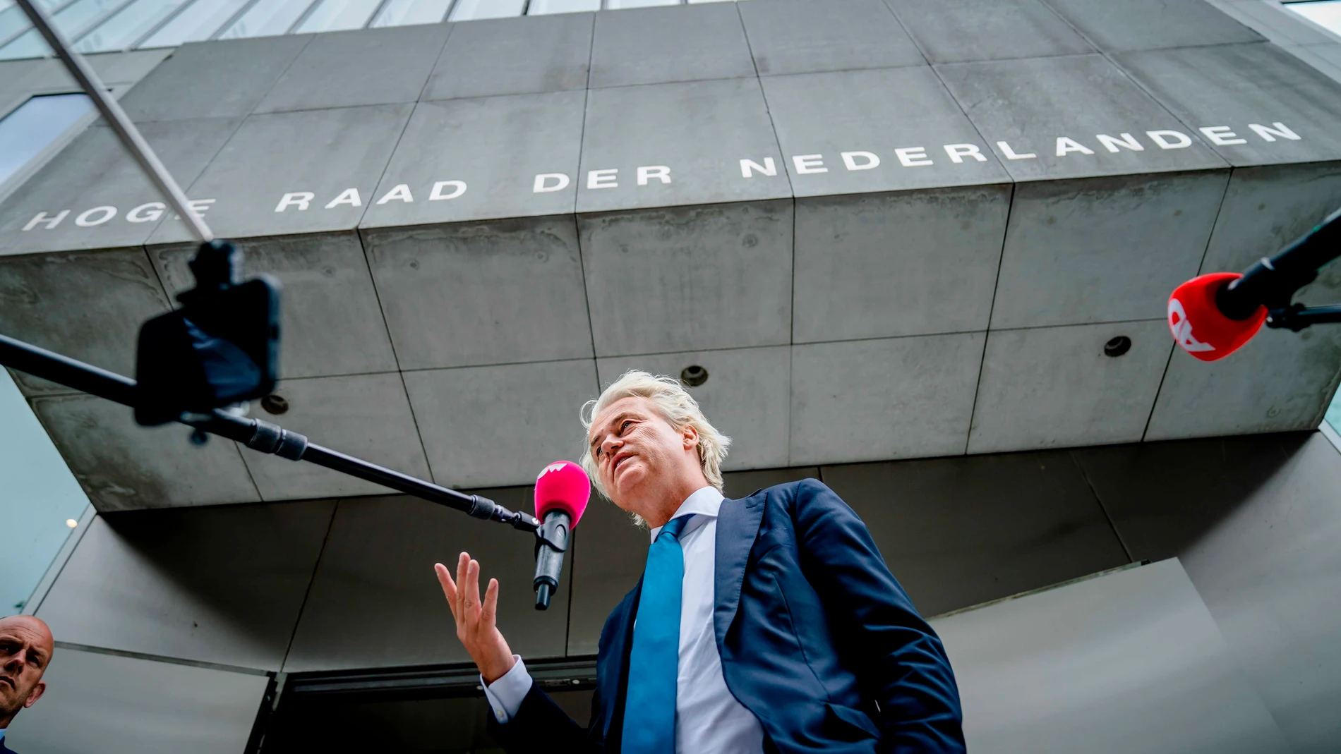 El líder xenófobo holandés, Geert Wilders, denuncia una "caza de brujas" tras la sentencia