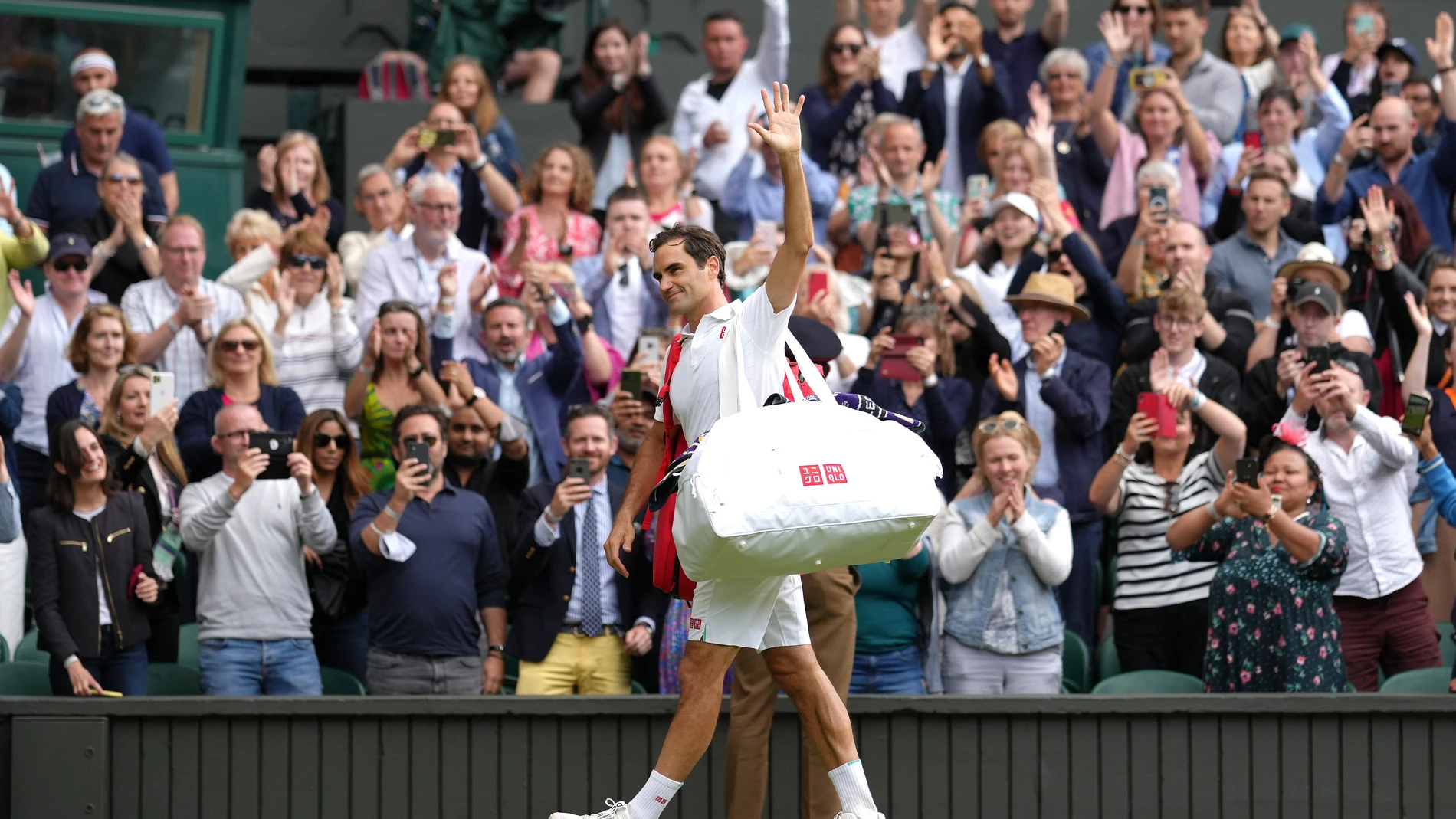Roger Federer disputó su último partido oficial en julio de 2021: perdió en los cuartos de Wimbledon contra Hurkacz