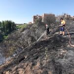 Incendio declarado en la zona del puente de Los Lobos, en Arévalo (Ávila)