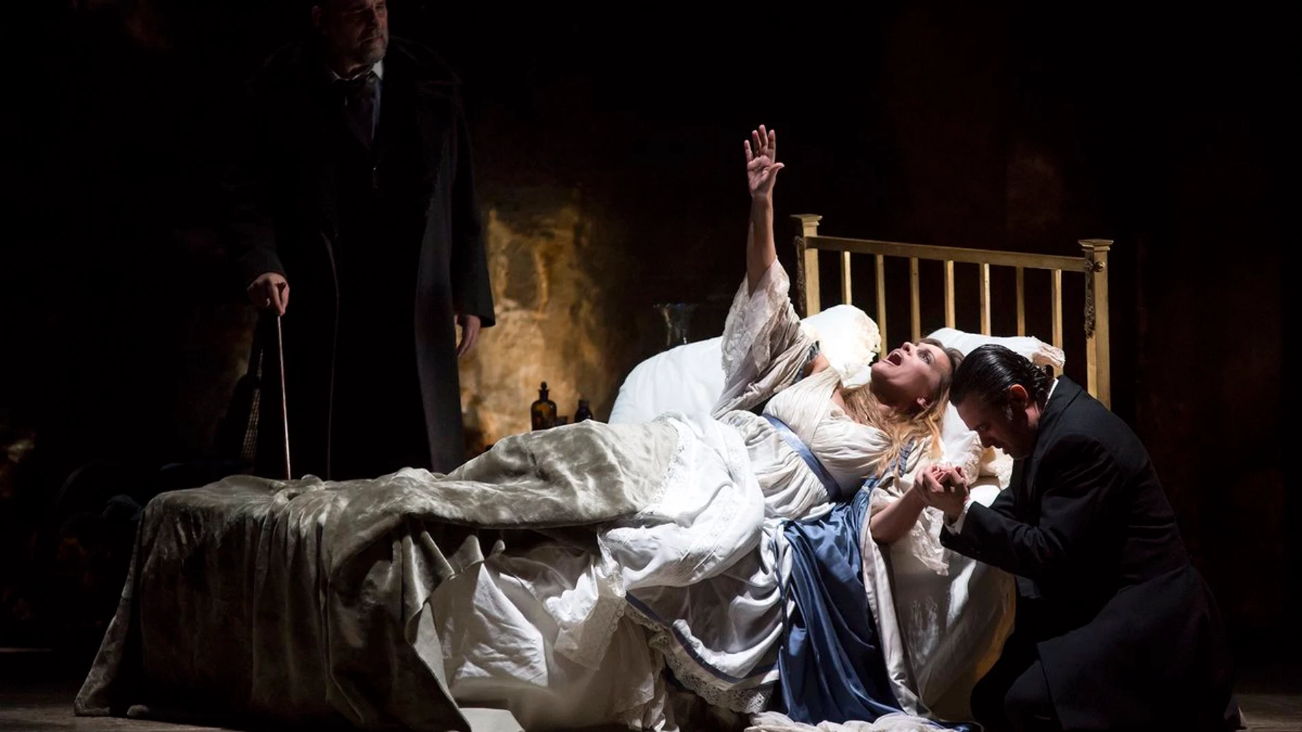 Ainhoa Arteta protagonizó, en el papel de Violetta, «La Traviata», ópera de Verdi, en 2018 en el Teatro Cervantes de Málaga