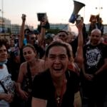 Manifestantes griegos antivacunas en Atenas
