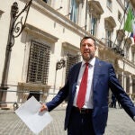 Salvini dijo que "como extrema ratio" ante una agresión la "defensa siempre es legítima". EP