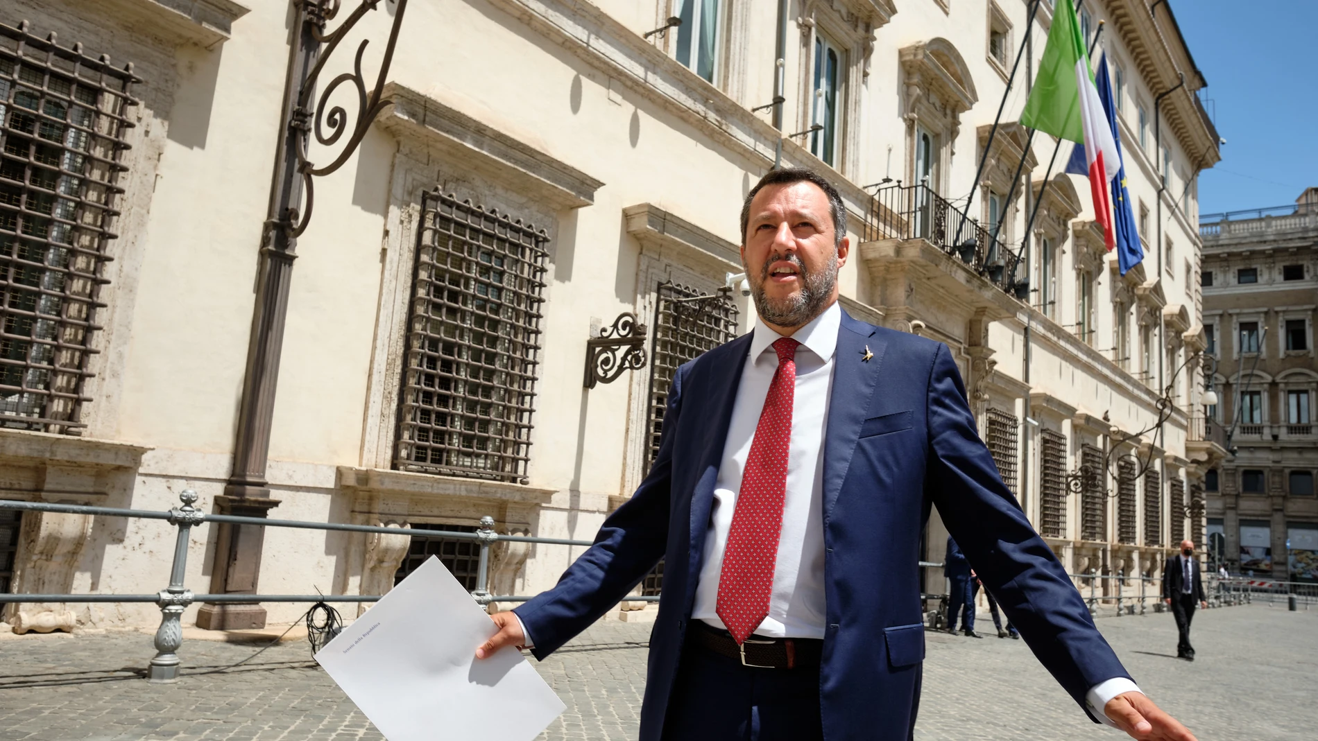 Salvini dijo que "como extrema ratio" ante una agresión la "defensa siempre es legítima". EP
