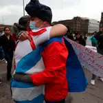 Cubanos radicados en México participan en una protesta el miércoles en el Zócalo de la Ciudad de México