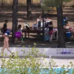 Piscina Municipal de Aluche durante el día sin bañador de hace tres años