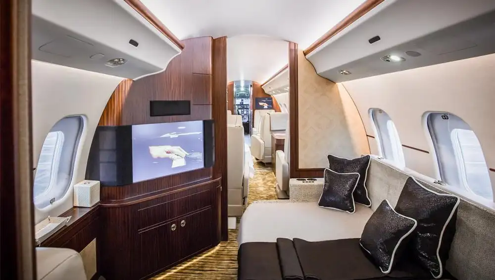 Interior del avión privado Bombardier Global Express XRS