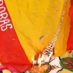 Quema de una bandera y símbolos del Tercio de Requetés de Montserrat el pasado verano