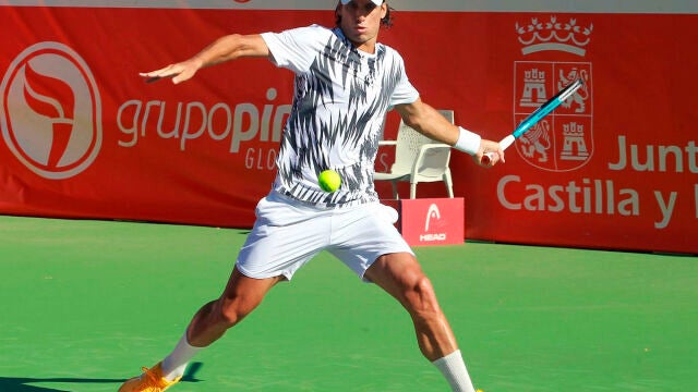 Entrenamiento de Feliciano López en el Open Castilla y León 2021 Villa de El Espinar