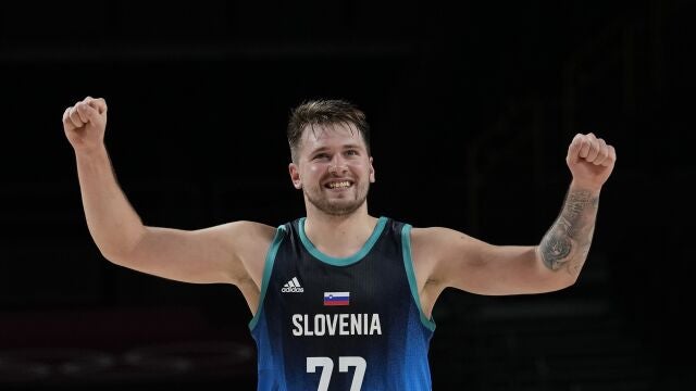 Espectacular Luka Doncic en el Argentina-Eslovenia de los Juegos Olímpicos de Tokio 2020