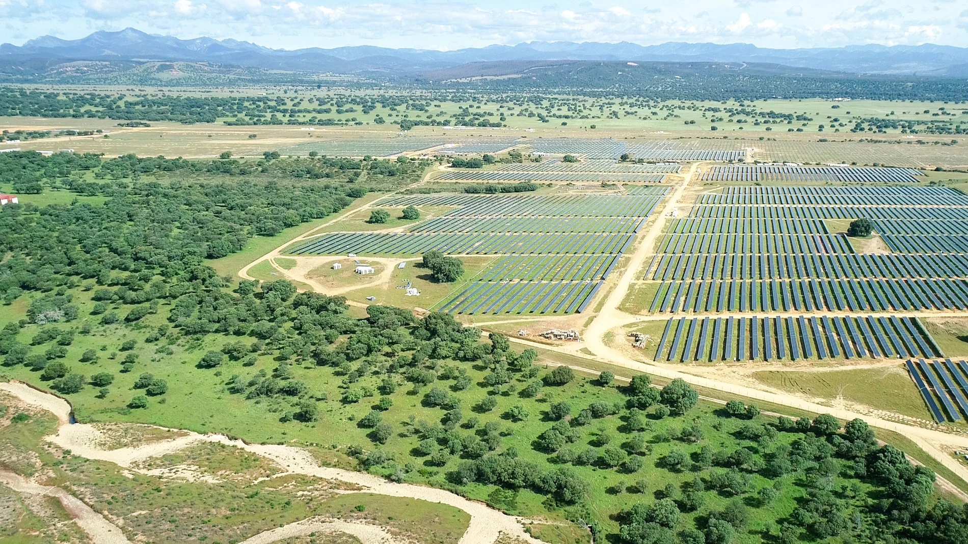 Planta fotovoltaica de Repsol en Valdecaballeros (Badajoz)