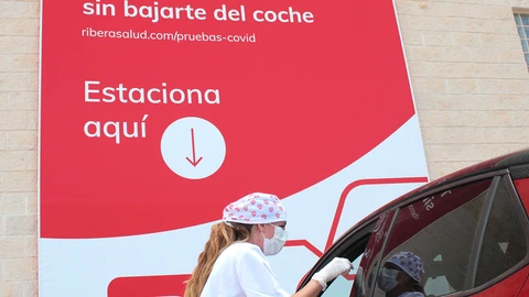 Ribera Lab comienza a utilizar el "CovidAuto" a 10 minutos del aeropuerto de Alicante.
